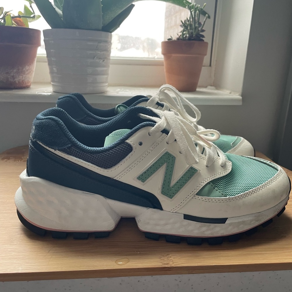 New Balance x Figs sneaker shoes